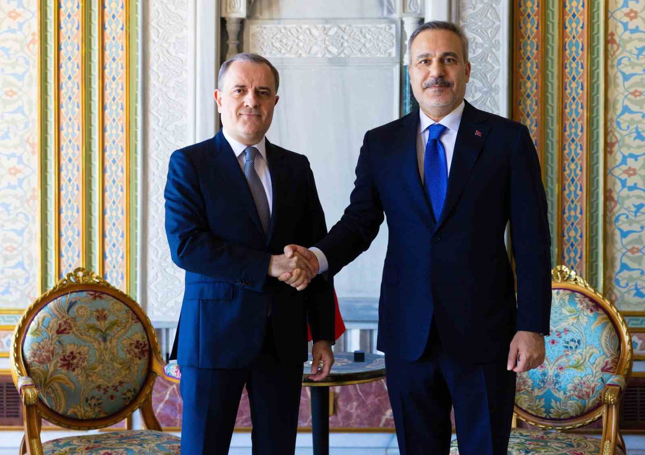 DIŞİŞLERİ BAKANI HAKAN FİDAN, AZERBAYCAN DIŞİŞLERİ BAKANI CEYHUN BAYRAMOV İLE GÖRÜŞTÜ.