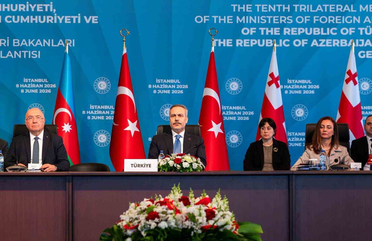 DIŞİŞLERİ BAKANI HAKAN FİDAN’IN EV SAHİPLİĞİNDE ÇIRAĞAN SARAYI’NDA DÜZENLENEN...