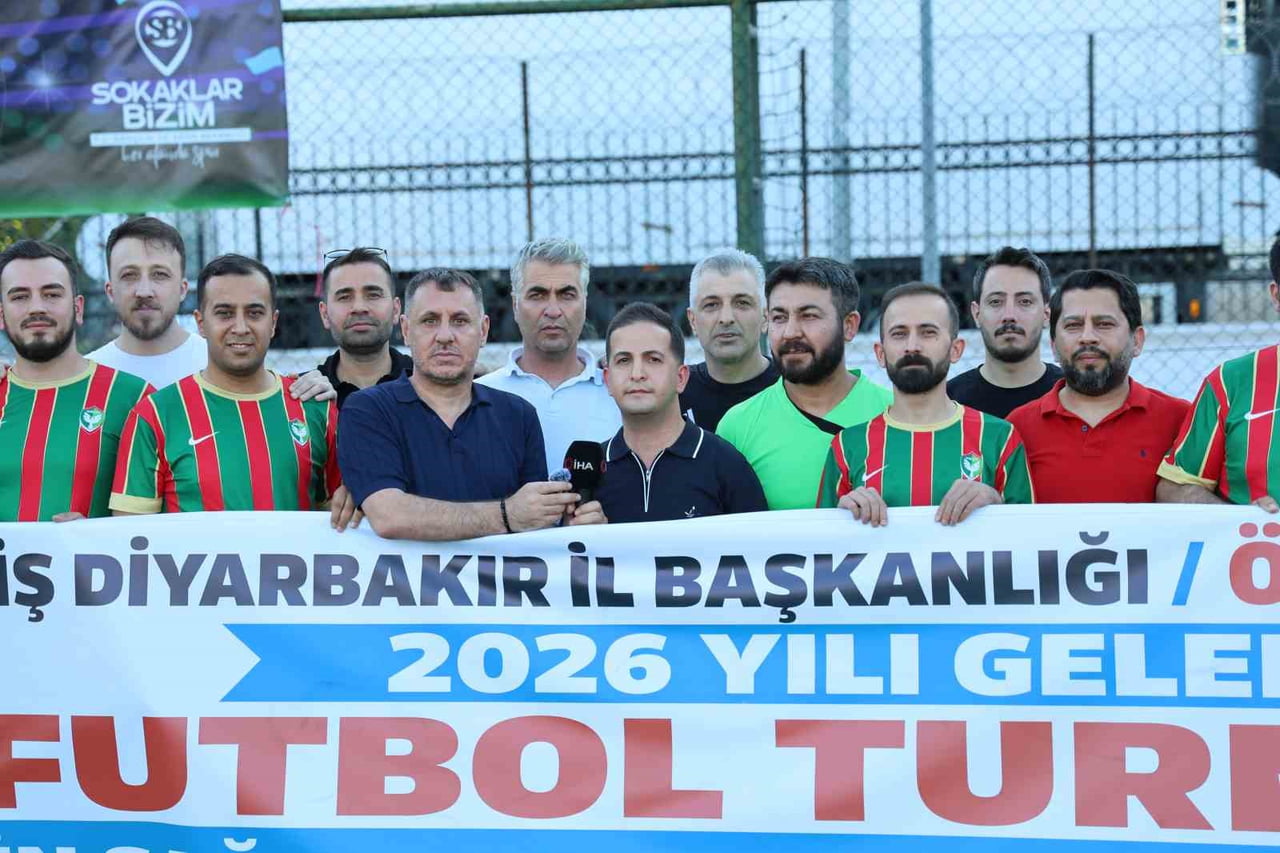 DİYARBAKIR'DA SENDİKA ÜYELERİNİN GELENEKSEL FUTBOL TURNUVASI BAŞLADI.