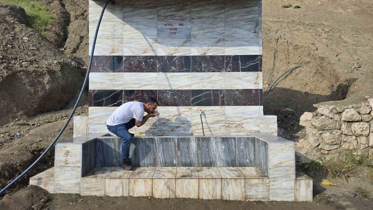 DİYARBAKIR'IN ÇERMİK İLÇESİNDE ÖZGÜR VE KORKMAZ ENGİN İSİMLİ KARDEŞLER, SOSYAL SORUMLULUK...