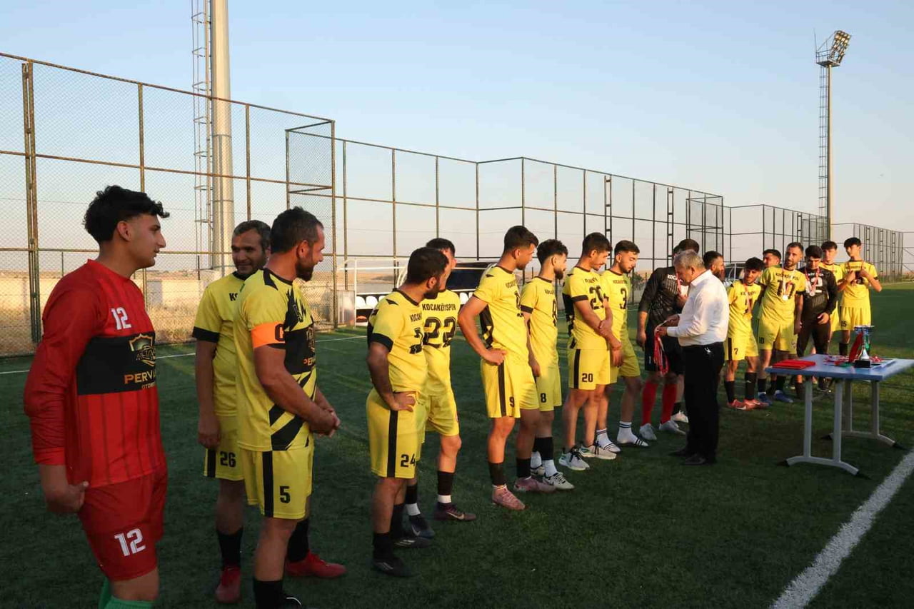DİYARBAKIR 1. AMATÖR LİG'DE SEZONUN BİTİMİNE 3 HAFTA KALA KOCAKÖYSPOR, KENDİ EVİNDE KONUK ETTİĞİ...