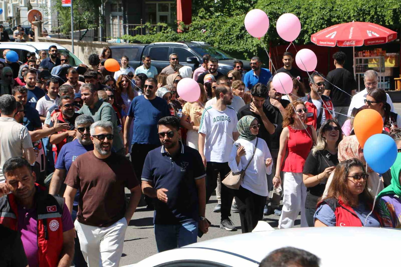 DİYARBAKIR’DA AİLE VE SOSYAL HİZMETLER İL MÜDÜRLÜĞÜ TARAFINDAN 30 HAZİRAN KORUYUCU AİLE GÜNÜ...