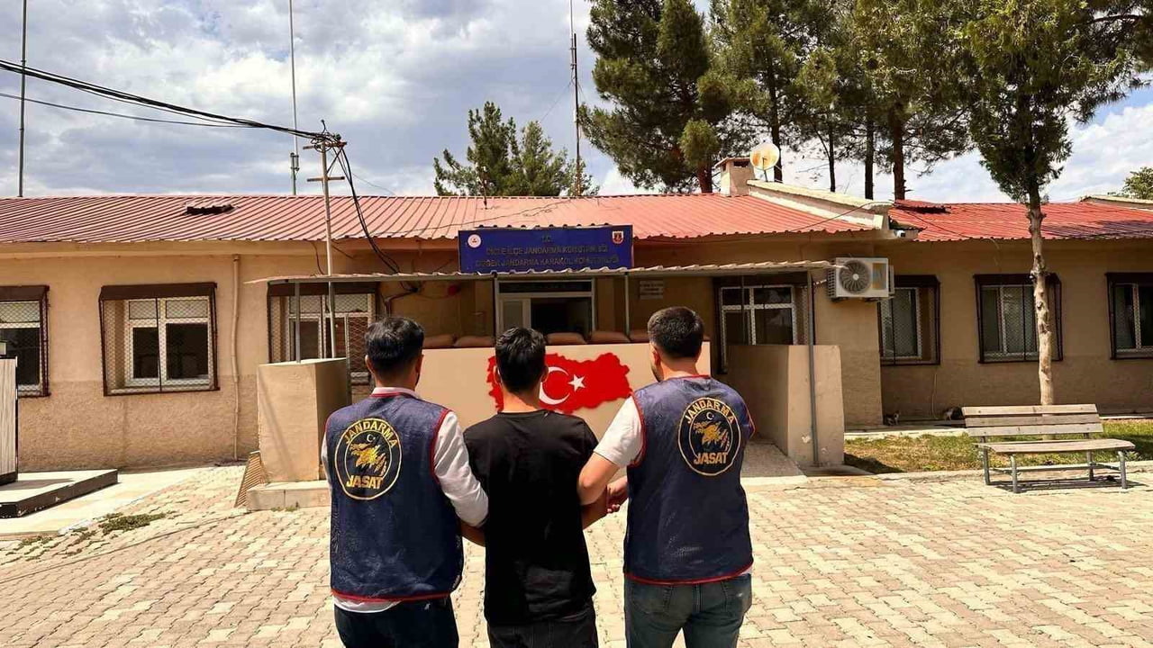 DİYARBAKIR’DA JANDARMA EKİPLERİNCE DÜZENLENEN OPERASYONLARDA HAKLARINDA KESİNLEŞİŞ HAPİS CEZASI...