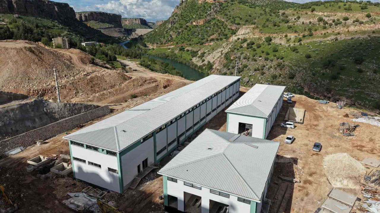 DİYARBAKIR İÇME SUYU İSALE HATTI 2. KISIM İKMALİ İNŞAATINDA ÇALIŞMALAR ARALIKSIZ DEVAM...