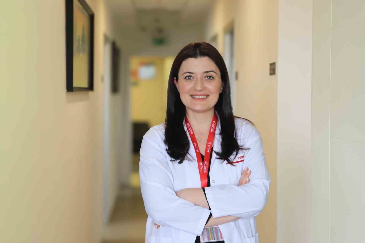 DOÇ. DR. MÜFİDE OKAY ÖZGEYİK