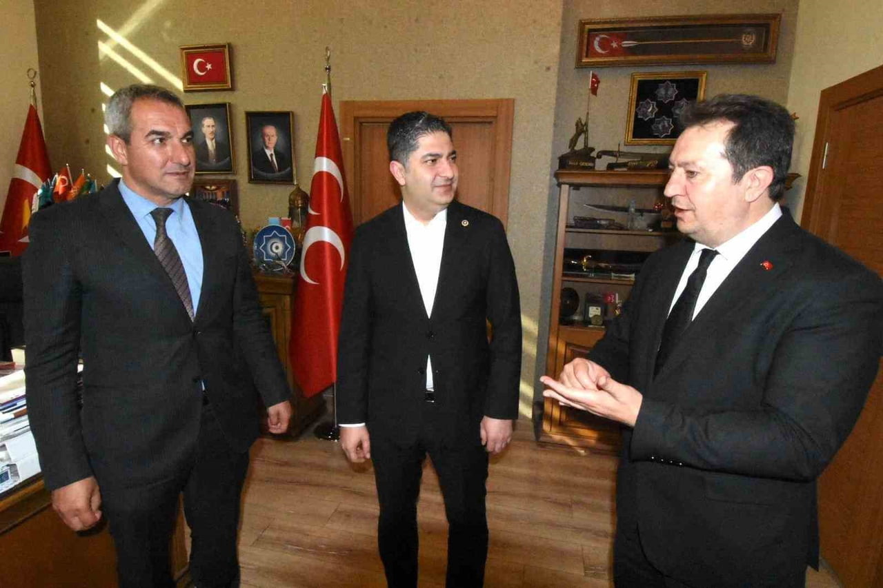 DOĞU ANADOLU GAZETECİLER CEMİYETİ BAŞKANI AYHAN TÜRKEZ, MHP MEDYADAN SORUMLU GENEL BAŞKAN...