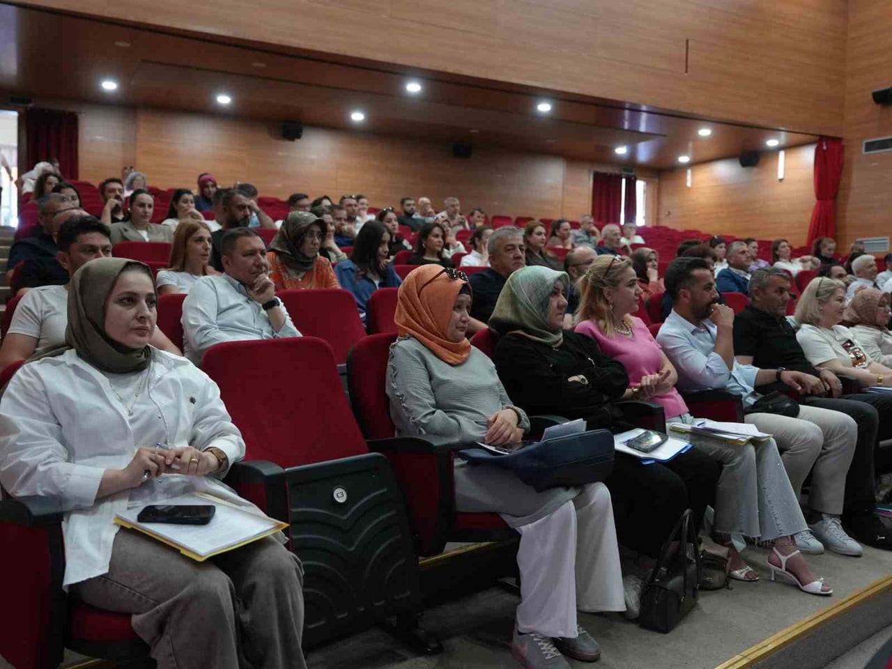 DÜZCE BELEDİYESİ MALİ HİZMETLER MÜDÜRLÜĞÜ, HİZMET İÇİ EĞİTİM ÇALIŞMALARI KAPSAMINDA KURUMSAL...