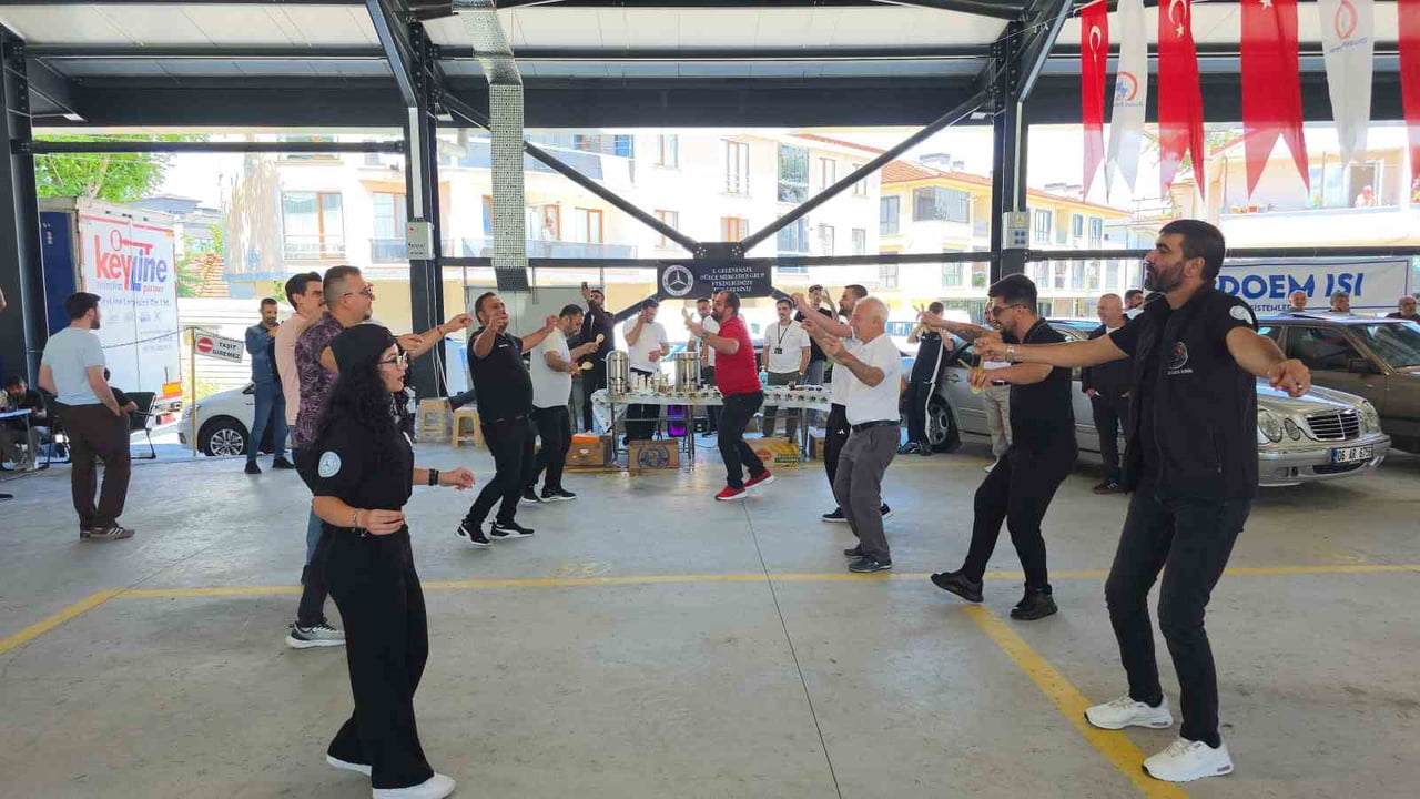DÜZCE BELEDİYESİ VE DÜZCE MERCEDES GRUBU ÜYELERİNİN İŞ BİRLİĞİ İLE GERÇEKLEŞTİREN ORGANİZASYON İLE...