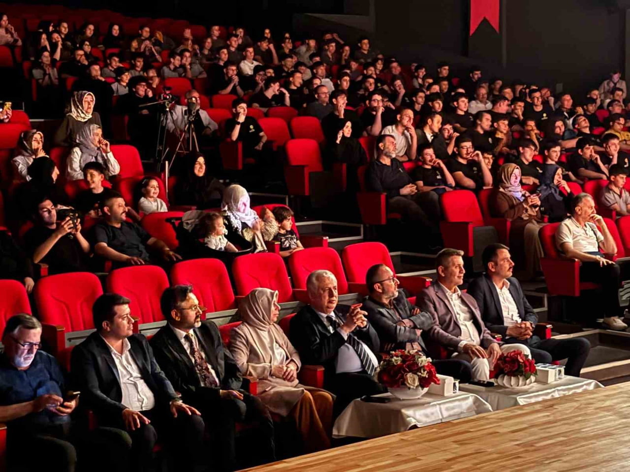 DÜZCE FEN VE TEKNOLOJİ HAFIZ ANADOLU İMAM HATİP LİSESİ TARAFINDAN HAZIRLANAN İSTANBUL’UN FETHİ...