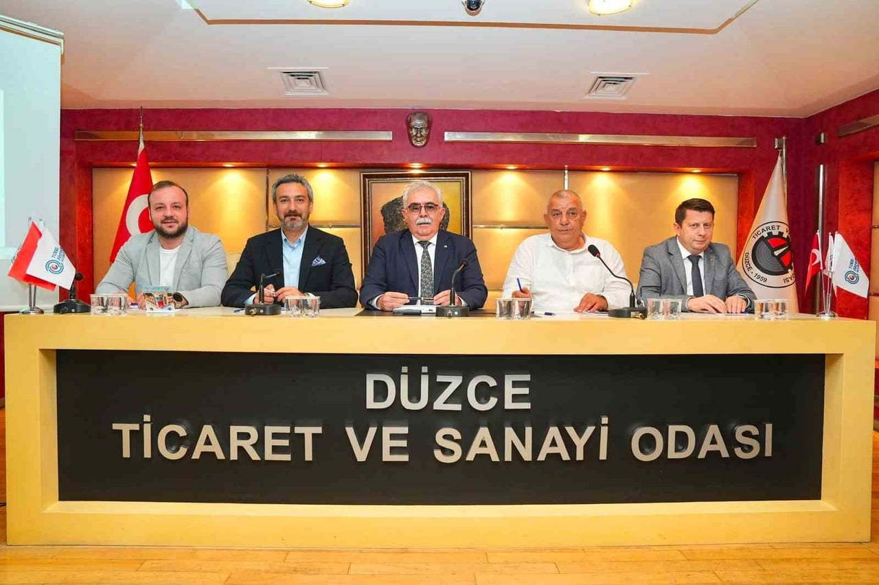 DÜZCE TİCARET VE SANAYİ ODASI OLAĞAN MECLİS TOPLANTISI, ŞEHİT EMNİYET MÜDÜRÜ UFUK BAYSAN TOPLANTI...