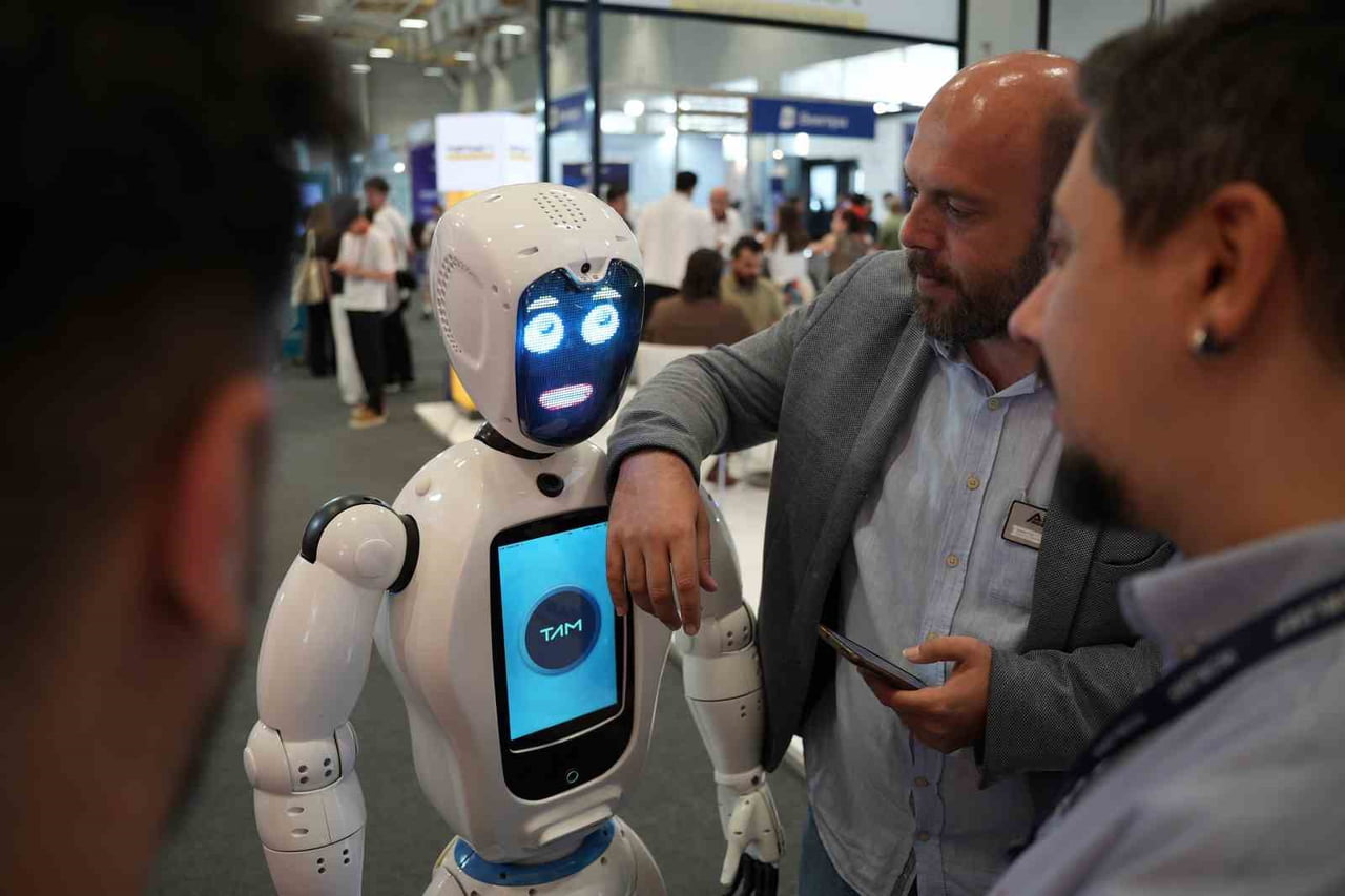 E-TİCARET, PERAKENDE VE E-İHRACAT EKOSİSTEMİNİN ÖNEMLİ BULUŞMALARINDAN BİRİ OLAN WORLDEF İSTANBUL...