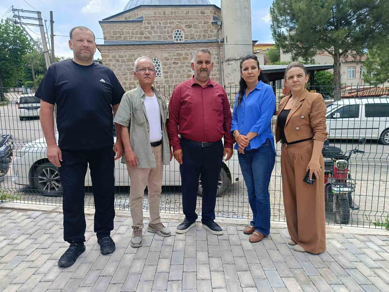 EDİRNE'DE CHP İL BAŞKANLIĞI TARAFINDAN DÜZENLENEN DEMOKRASİ YÜRÜYÜŞÜNE KATILMAYAN MAHALLE...