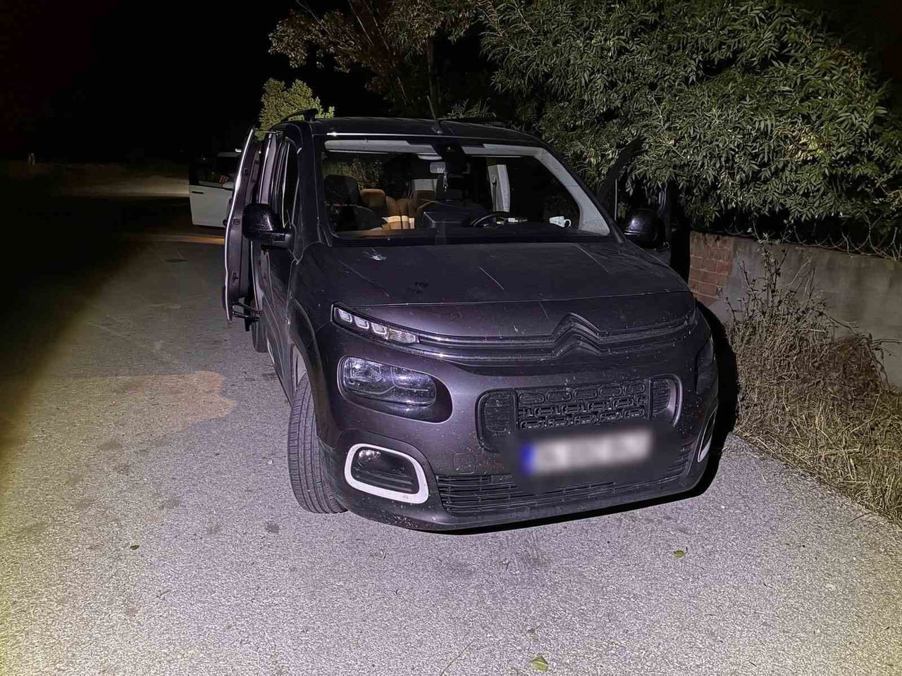 EDİRNE’DE GÖÇMEN KAÇAKÇILIĞI OPERASYONU: 2 ŞÜPHELİ GÖZALTINDA
