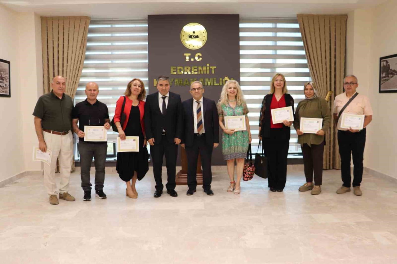 EDREMİT EĞİTİM SOSYAL KORUMA VE ENTEGRE PROJESİ (EESKEP) KAPSAMINDA; SÜREKLİ DEVAMSIZLIK YAPAN VE...