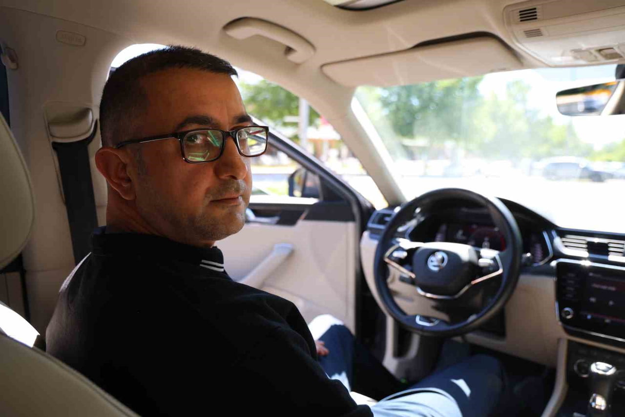 ELAZIĞ’DA YAŞAYAN TUNAY AKGÜL, İNTERNET SİTESİNDEN GÖRDÜĞÜ 25 BİN KİLOMETREDEKİ ARACI ALDIKTAN...