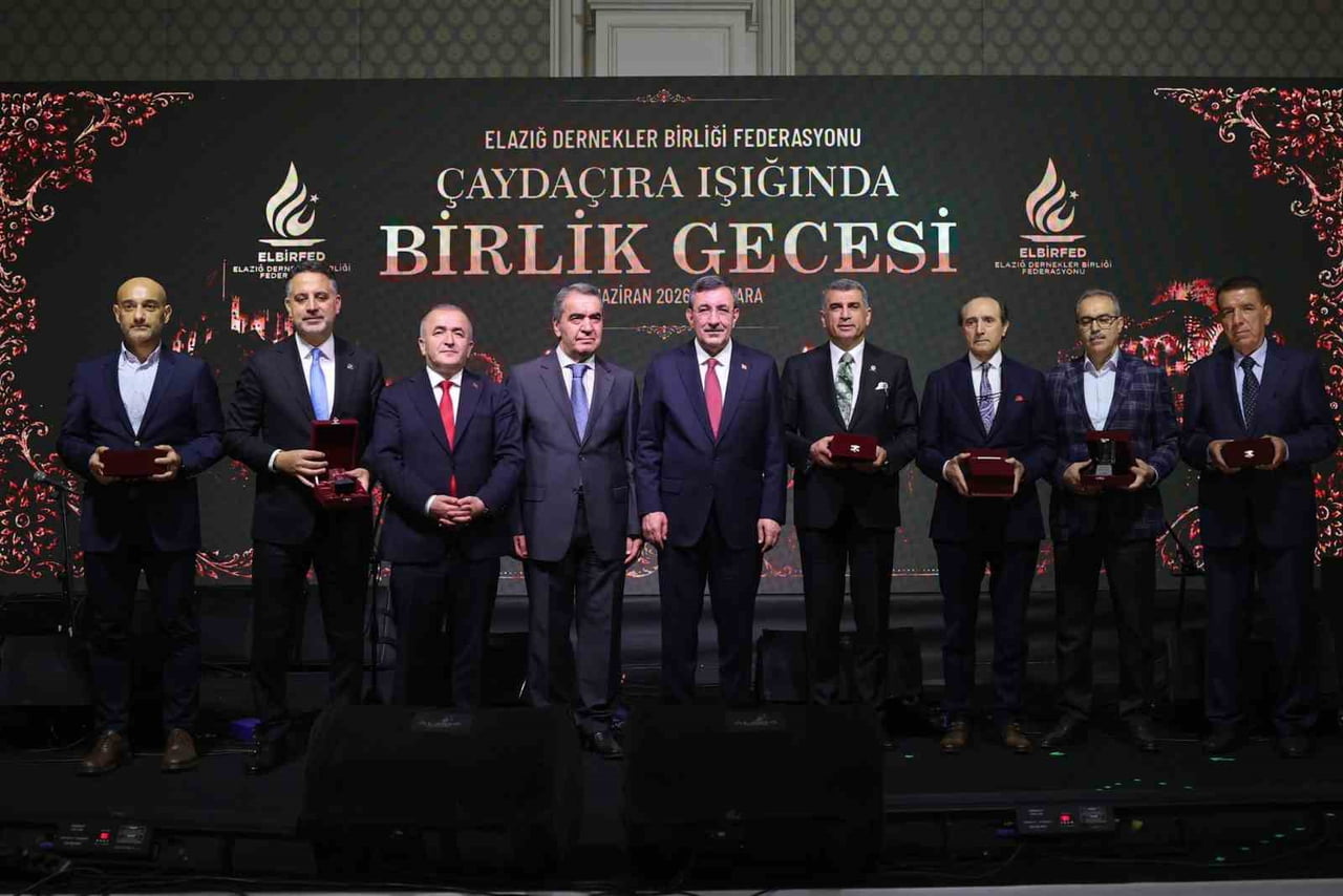 ELAZIĞ DERNEKLER BİRLİĞİ FEDERASYONU (ELBİRFED) TARAFINDAN ANKARA'DA BİR OTELDE "ÇAYDAÇIRA...