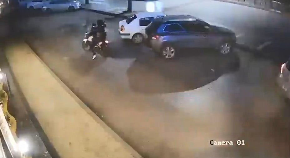 ELAZIĞ MERKEZLİ 4 İLDE POLİS EKİPLERİ TARAFINDAN ‘BARBAROSLAR’ SUÇ ÇETESİNE YAPILAN OPERASYONLARDA...