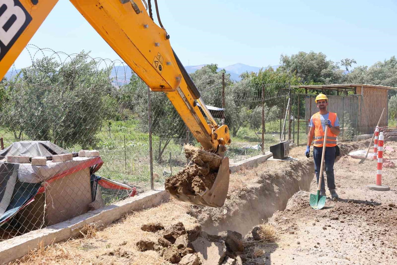 EMİRALEM’DE DOĞAL GAZ İÇİN ÇALIŞMA BAŞLADI