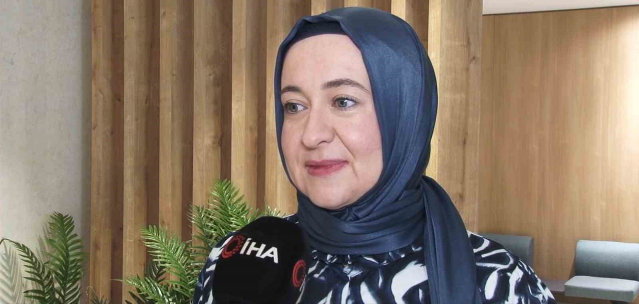 ENFEKSİYON HASTALIKLARI VE KLİNİK MİKROBİYOLOJİ UZMANI UZM. DR. MÜBERRA HRALOĞLU