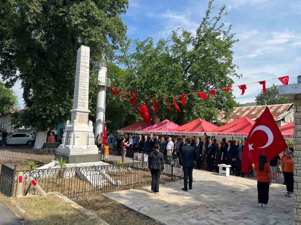 ERBEYLİ ŞEHİTLERİ İLK KURŞUN ABİDESİ’NDE ANMA ETKİNLİĞİ DÜZENLENDİ