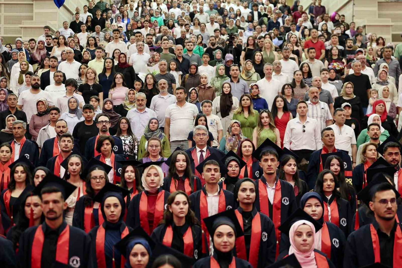 ERCİYES ÜNİVERSİTESİ (ERÜ) HALİL BAYRAKTAR SAĞLIK HİZMETLERİ MESLEK YÜKSEKOKULU 2025-2026...