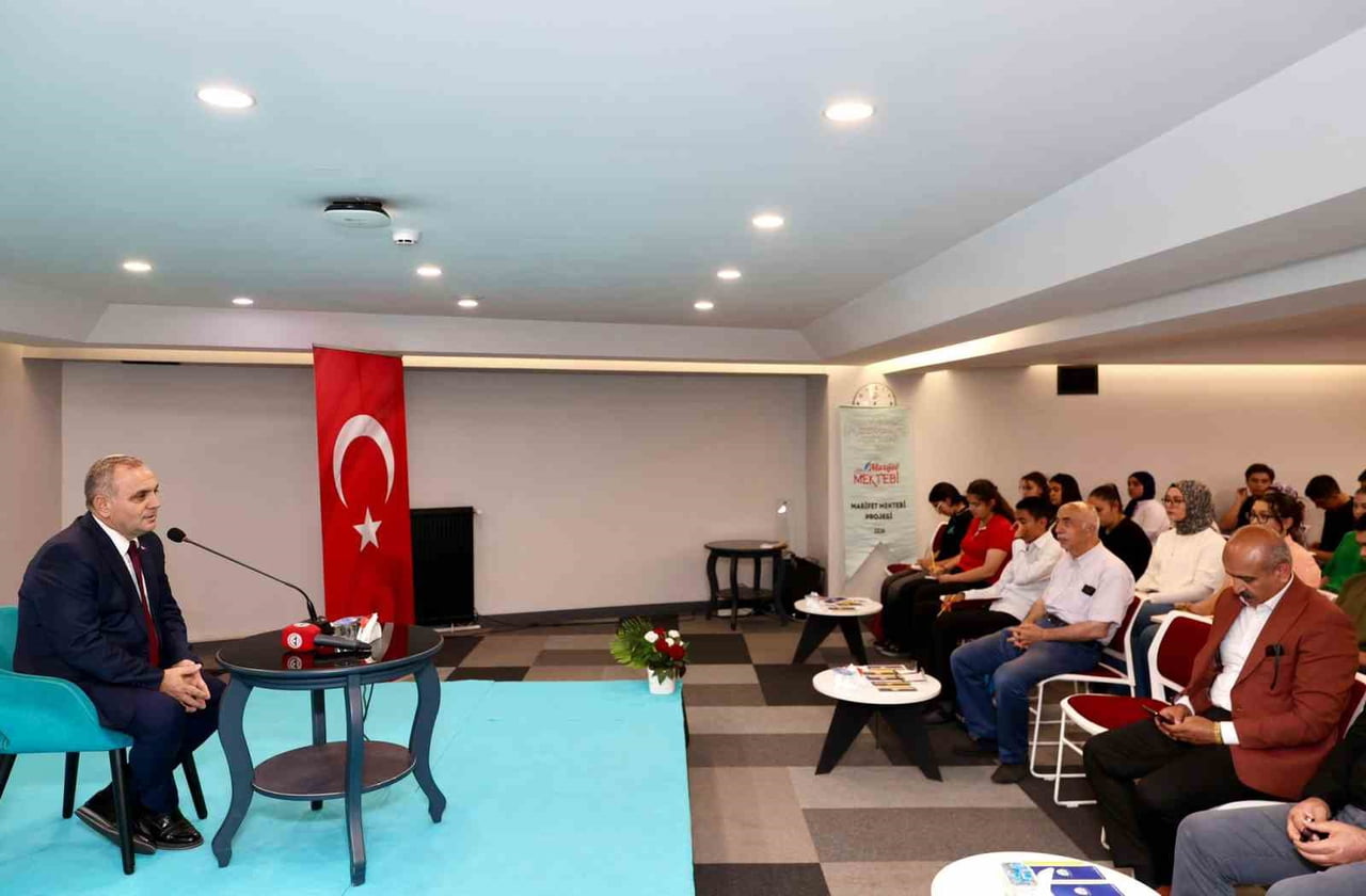 ERCİYES ÜNİVERSİTESİ (ERÜ) REKTÖRÜ PROF. DR. FATİH ALTUN; TALAS MARİFET MEKTEBİ SEMİNERLERİ...