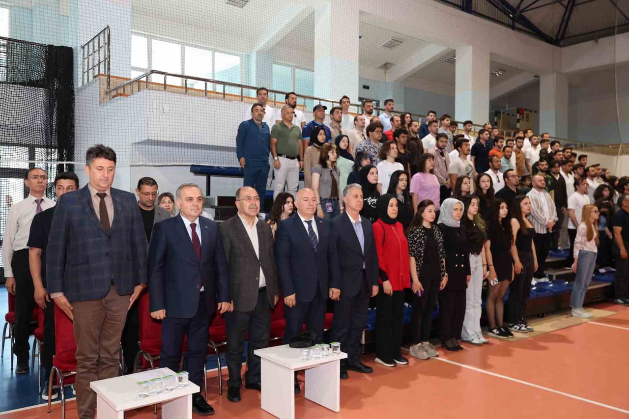 ERCİYES ÜNİVERSİTESİ (ERÜ) TARAFINDAN GELENEKSEL OLARAK DÜZENLENEN '23. GELENEKSEL SPOR...
