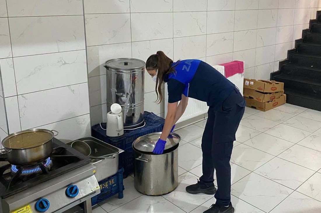 ERZİNCAN'DA 140 RESTORANA ZABITA DENETİMİ