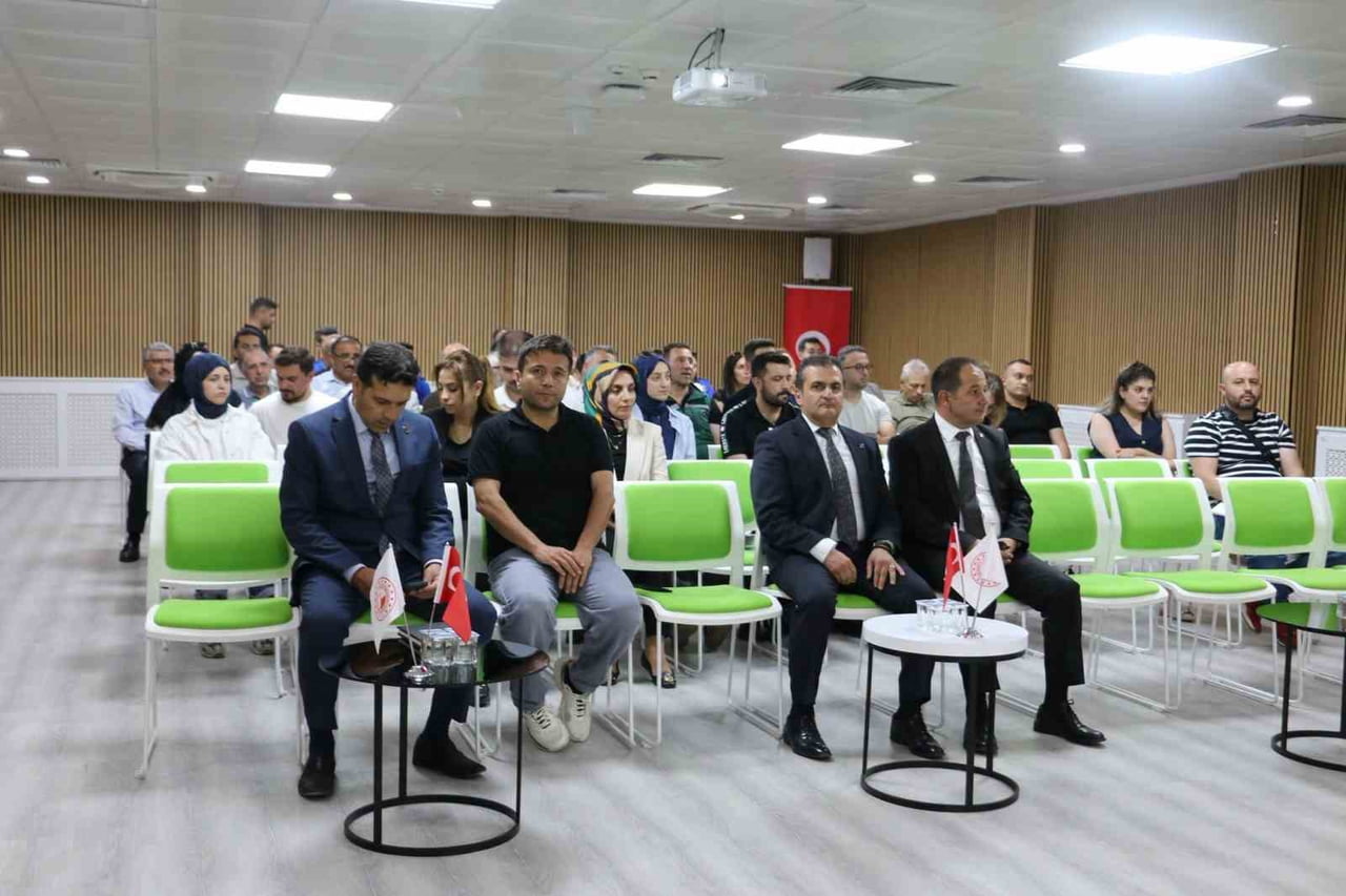 ERZİNCAN'DA SU VERİMLİLİĞİ EĞİTİMİ DÜZENLENDİ