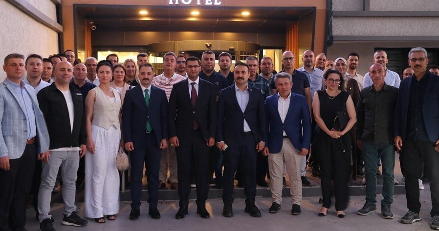 ERZİNCAN ADLİYESİ'NDE TAYİNİ ÇIKAN BAŞSAVCI VE SAVCILARA VEDA