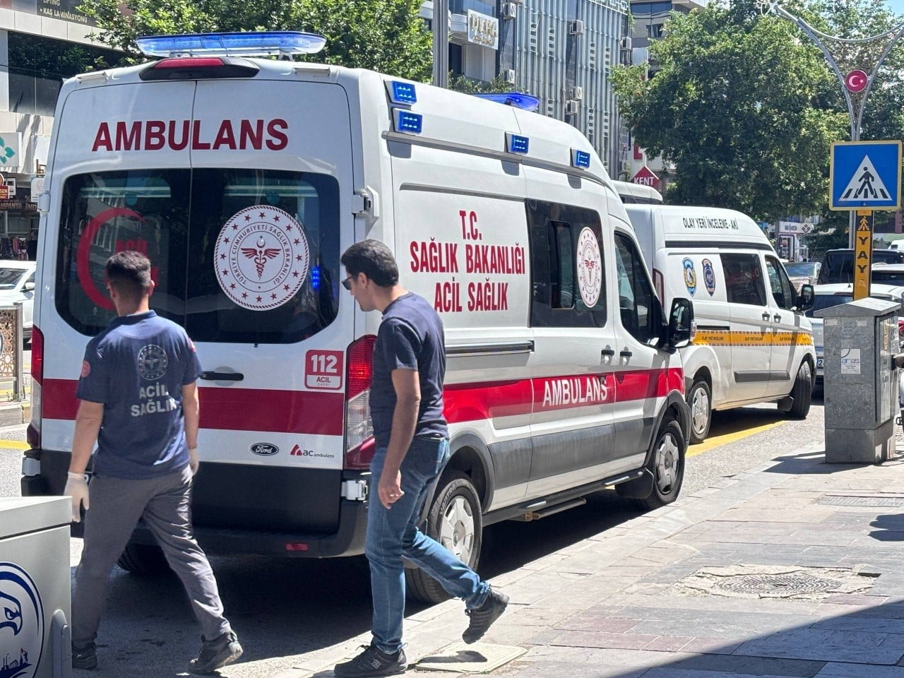ERZİNCAN’DA BİR İŞ YERİNDE 64 YAŞINDAKİ AHMET KAYA ÖLÜ BULUNDU
