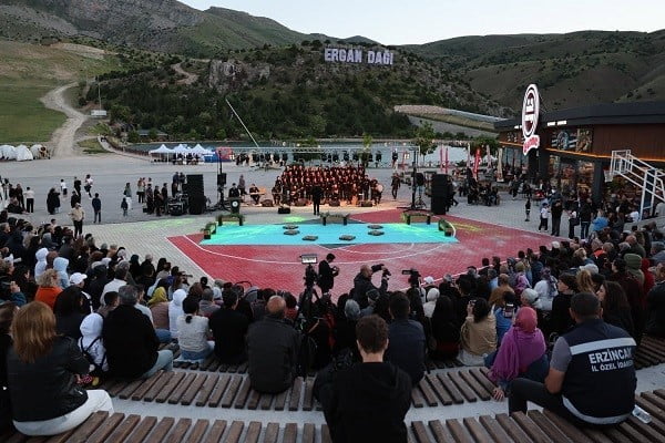 ERZİNCAN’DA ‘MATEM GECESİ’ PROGRAMI DÜZENLENDİ