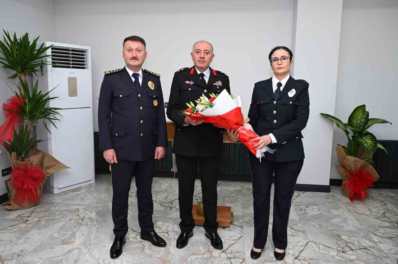 ERZİNCAN İL EMNİYET MÜDÜRÜ ZAFER BAYBABA, JANDARMA TEŞKİLATININ 187. KURULUŞ YIL DÖNÜMÜ...