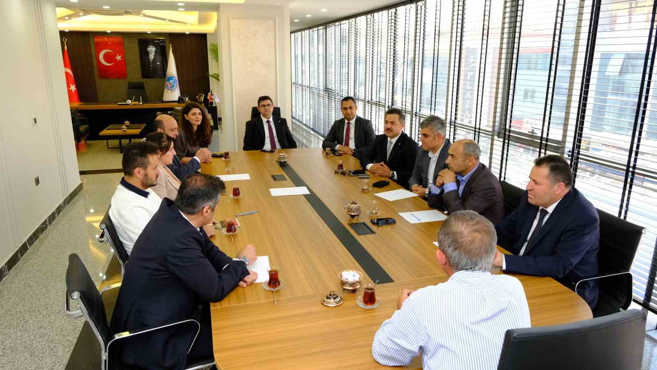 ERZİNCAN TİCARET VE SANAYİ ODASI (ETSO), YOĞUN TALEP NEDENİYLE KISA SÜREDE TÜKENEN NEFES KREDİSİ...