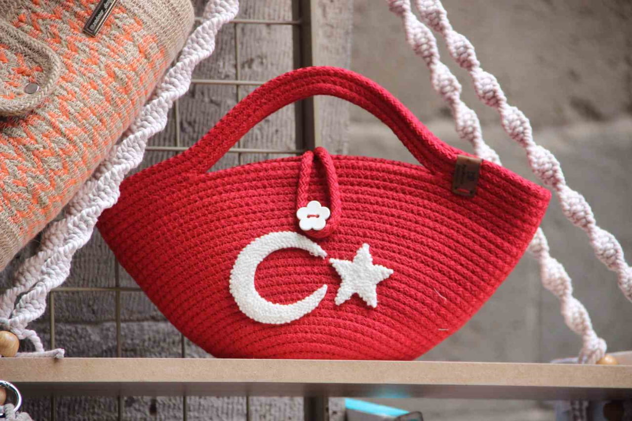 ERZURUM'DA "HAYAT BOYU ÖĞRENME HAFTASI" SERGİSİ AÇILDI