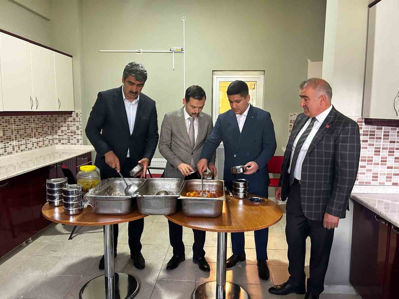 ERZURUM'UN AŞKALE İLÇESİNDE, SOSYAL DEVLET ANLAYIŞININ ÖNEMLİ BİR TEZAHÜRÜ OLAN AŞKALE AŞEVİ...