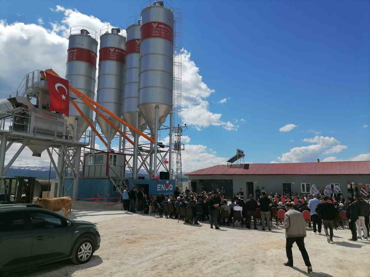 ERZURUM'UN HINIS İLÇESİ ÖNEMLİ BİR YATIRIMA EV SAHİPLİĞİ YAPTI.