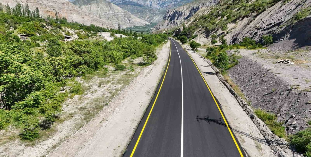 ERZURUM BÜYÜKŞEHİR BELEDİYESİ, İL GENELİNDE SÜRDÜRDÜĞÜ ULAŞIM YATIRIMLARINA BİR YENİSİNİ DAHA...