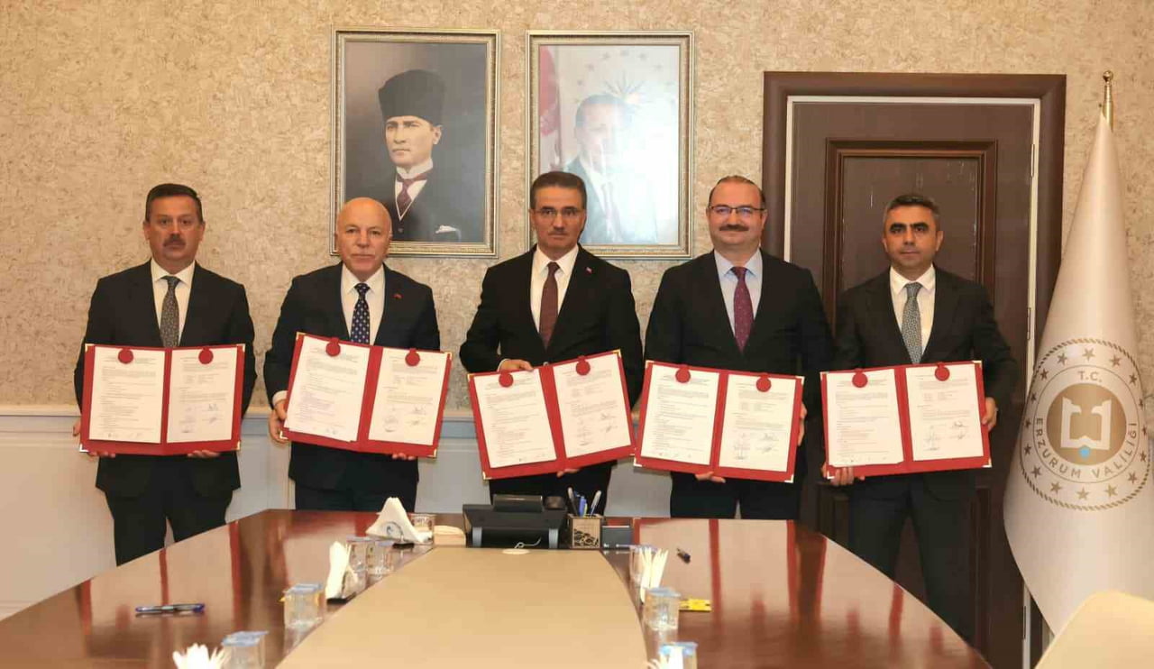 ERZURUM BÜYÜKŞEHİR BELEDİYESİ’NİN SOKAK HAYVANLARINA YÖNELİK PROJESİ HAYVAN SEVERLERDEN YOĞUN İLGİ...