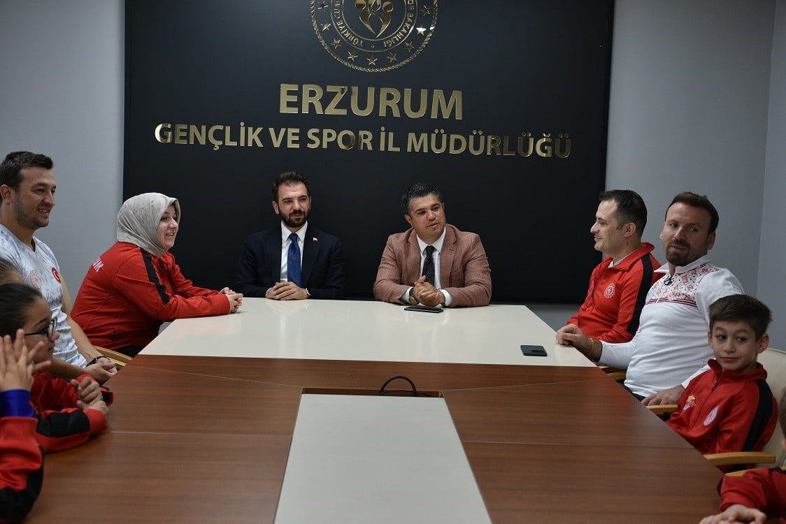 ERZURUM GENÇLİK SPOR KULÜBÜ CİMNASTİKÇİLERİ TRABZON’DA YAPILACAK OLAN ANALİG BÖLGE BİRİNCİLİĞİ...
