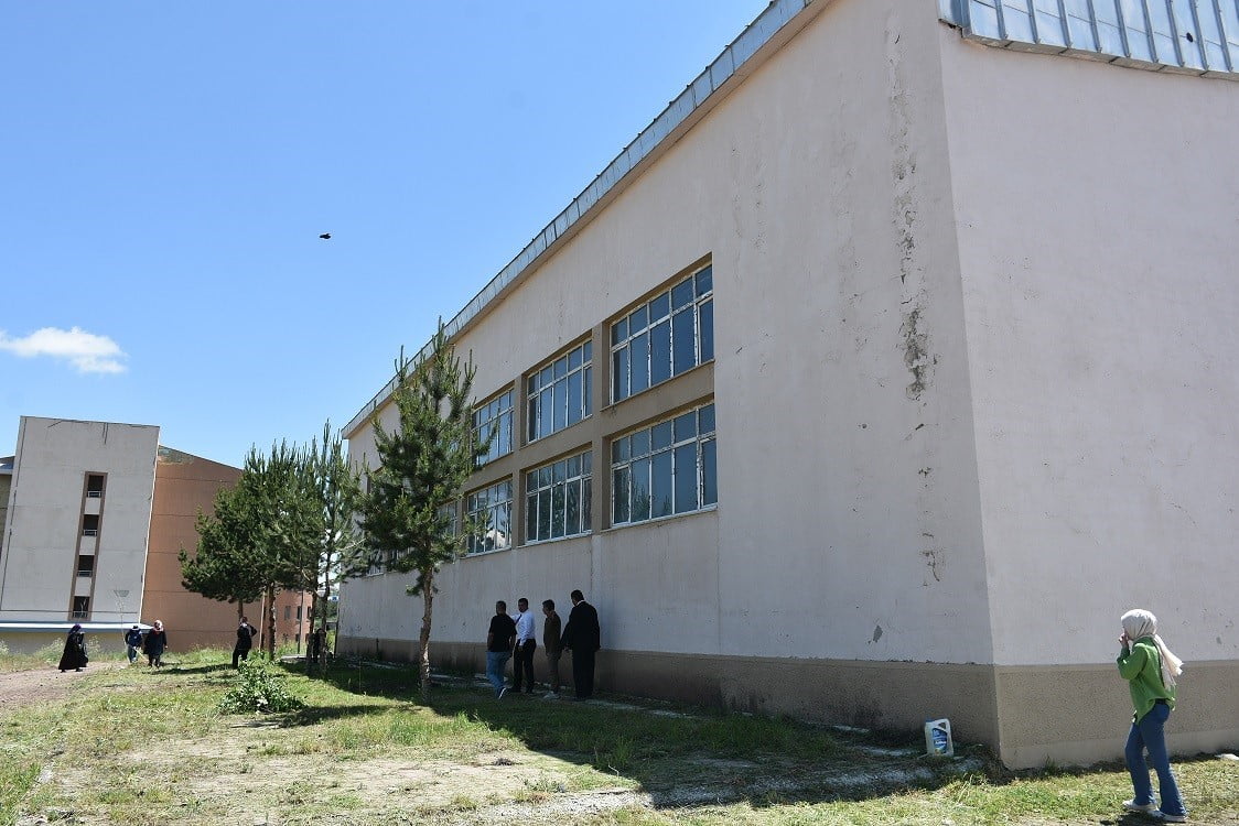 ERZURUM GENÇLİK VE SPOR İL MÜDÜRLÜĞÜ, ŞİMDİ DE GSB MERKEZİ YURTLAR KAMPÜSÜNDE ATIL DURUMDA BULUNAN...