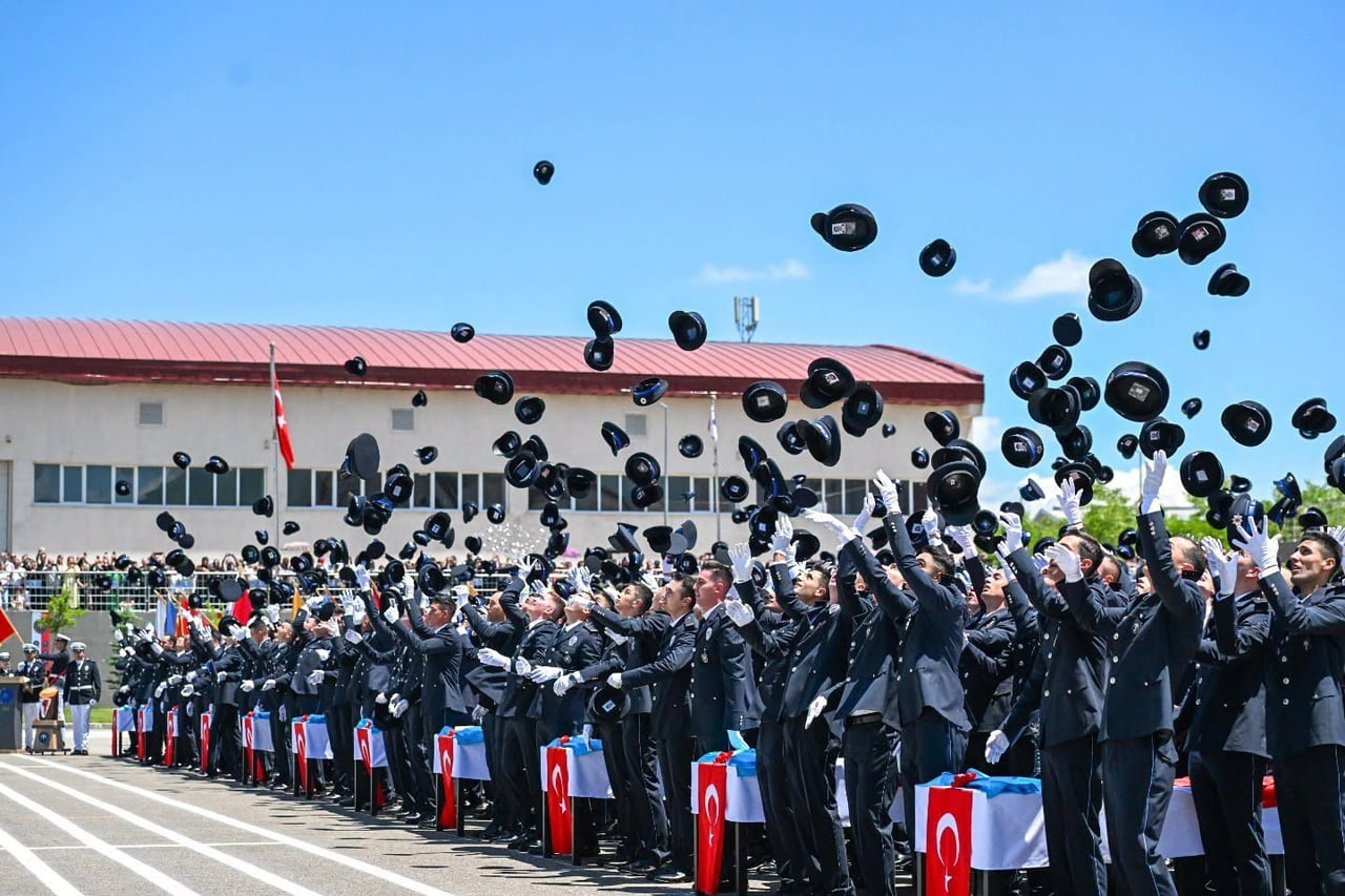 ERZURUM POLİS MESLEK EĞİTİM MERKEZİ (POMEM) ÇAT YOLU YERLEŞKESİ’NDE EĞİTİMLERİNİ BAŞARIYLA...