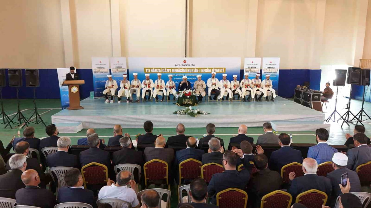 ERZURUM’UN ÇAT İLÇESİNDE DİYANET İŞLERİ BAŞKANLIĞI ÇAT İLÇE MÜFTLÜĞÜ TARAFINDAN  DÜZENLENEN KUR’AN...