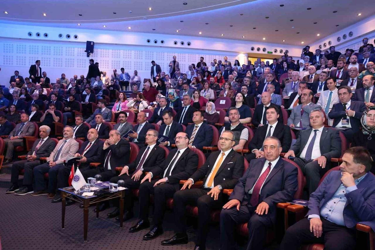 ERZURUM’UN ÖNCELİKLİ İHTİYAÇLARININ BİLİMSEL YÖNTEMLERLE TESPİT EDİLMESİ VE BU İHTİYAÇLARA YÖNELİK...