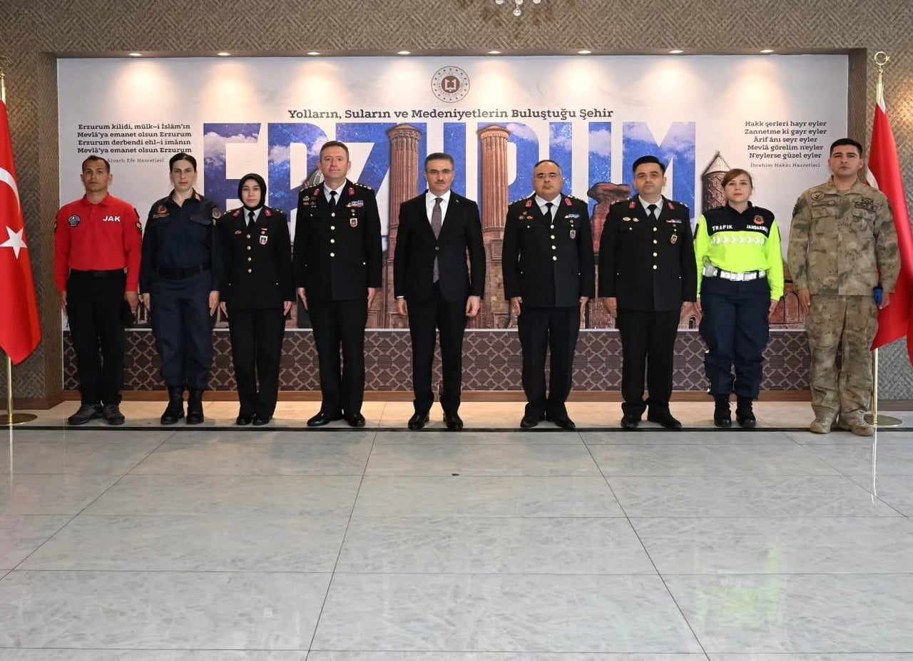 ERZURUM VALİSİ AYDIN BARUŞ, JANDARMA TEŞKİLATI'NIN 187'NCİ KURULUŞ YIL DÖNÜMÜ MÜNASEBETİYLE İL...