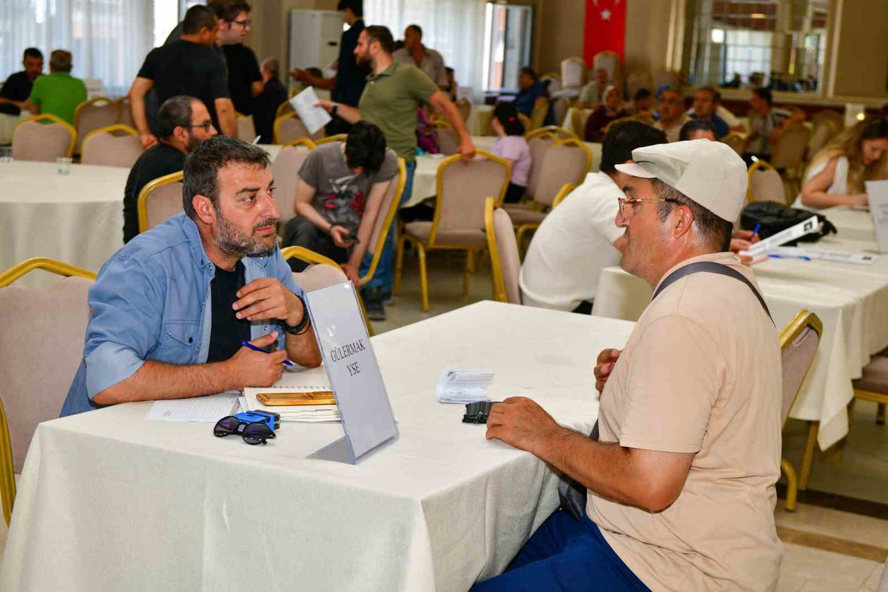 ESENYURT BELEDİYESİ İSTİHDAM MERKEZİ (ESBİM) İLE İŞKUR İŞ BİRLİĞİNDE DÜZENLENEN ENGELLİ İSTİHDAM...