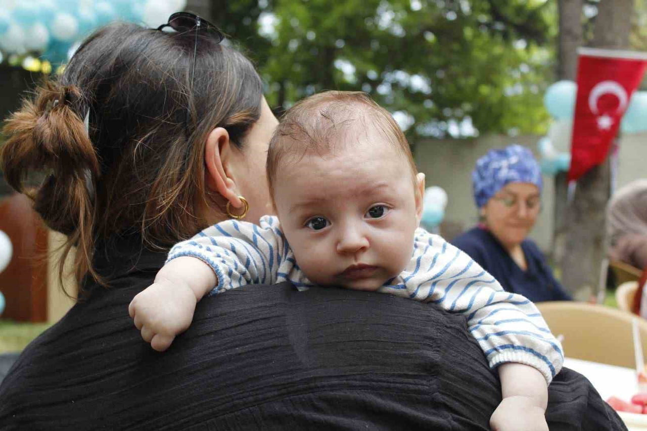 ESKİŞEHİR'DE NORMAL DOĞUMUN ÖNEMİNİ VURGULAMAK AMACIYLA 'EBE-GEBE-ANNE-BEBEK BULUŞMASI...