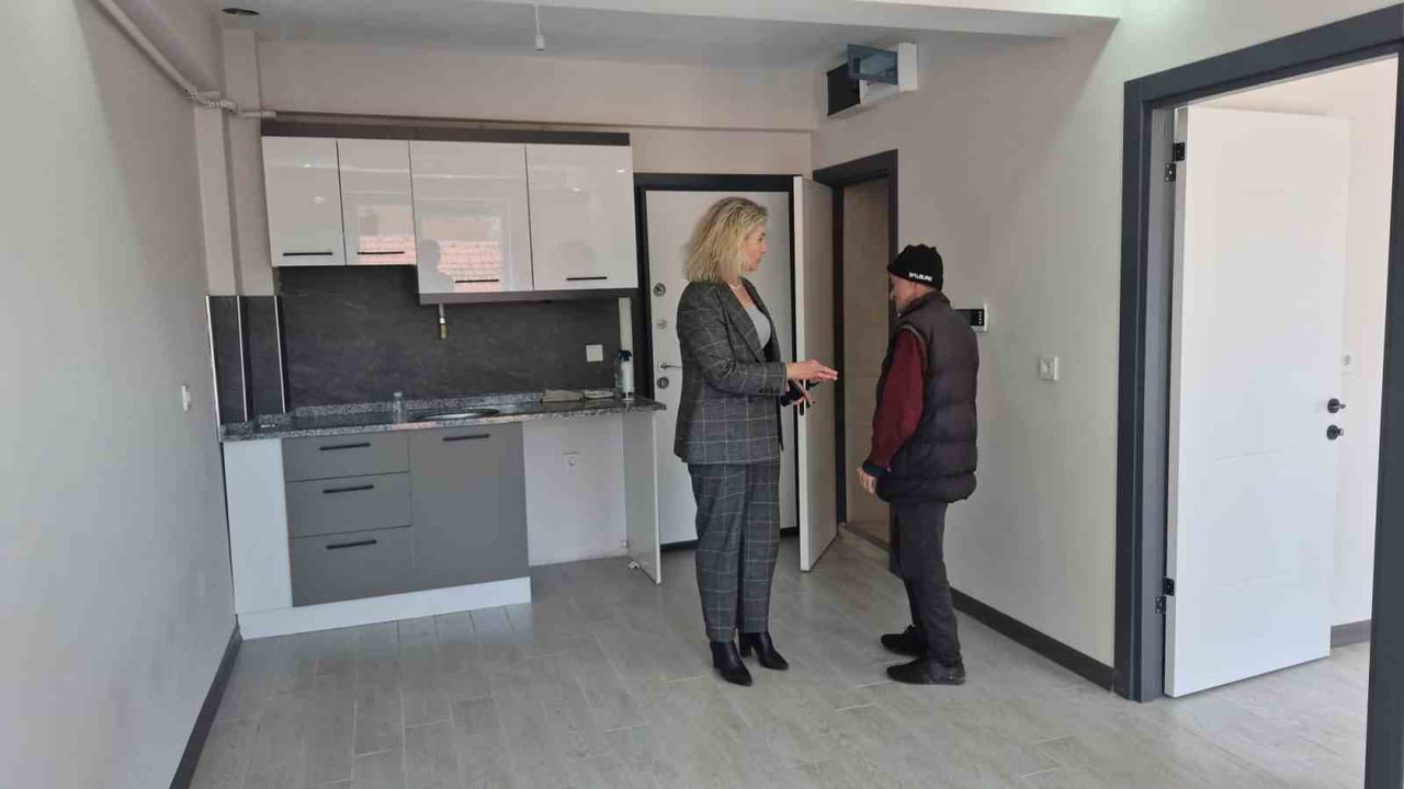 ESKİŞEHİR’DE ANNESİ VEFAT ETTİKTEN SONRA PROJEDEKİ DEĞİŞİKLİKLER VE HUKUKİ SÜREÇLER NEDENİYLE...