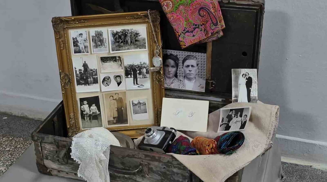 ESKİŞEHİR OLGUNLAŞMA ENSTİTÜSÜ TARAFINDAN DÜZENLENEN 'YAŞAYAN HATIRALAR - ANI SERGİSİ'NDE...