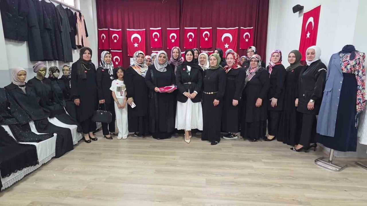EV EKONOMİSİNE KATKI SAĞLAYAN ÜRETİMLER SERGİDE HAYAT BULDU